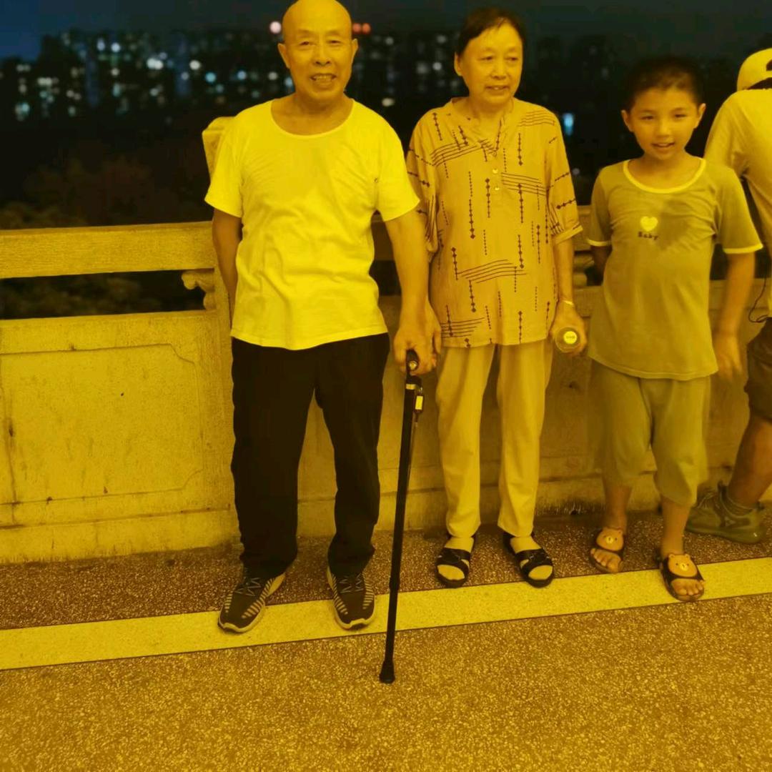 ：：丨