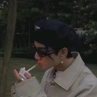 曲中人👿👿👿0011