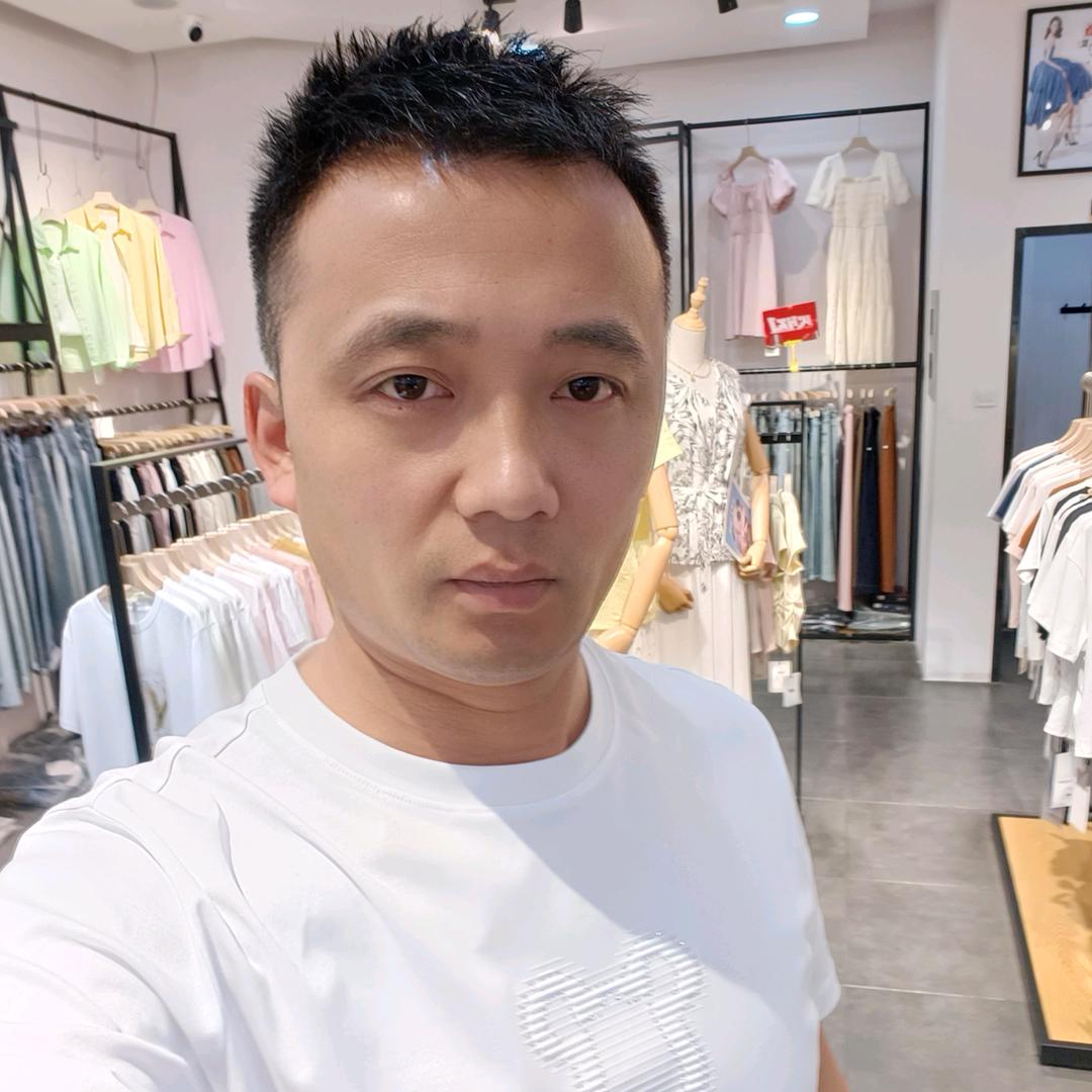小傲🔥🔥🔥