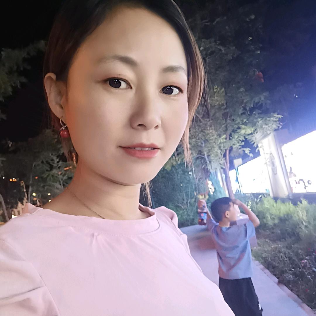 河东铝合金糸统窗门窗(陈家姑娘)