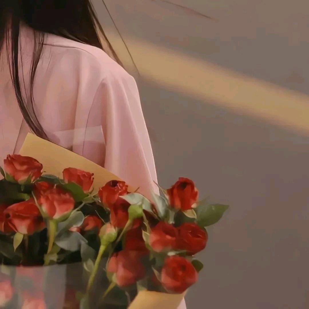 @程旖婧