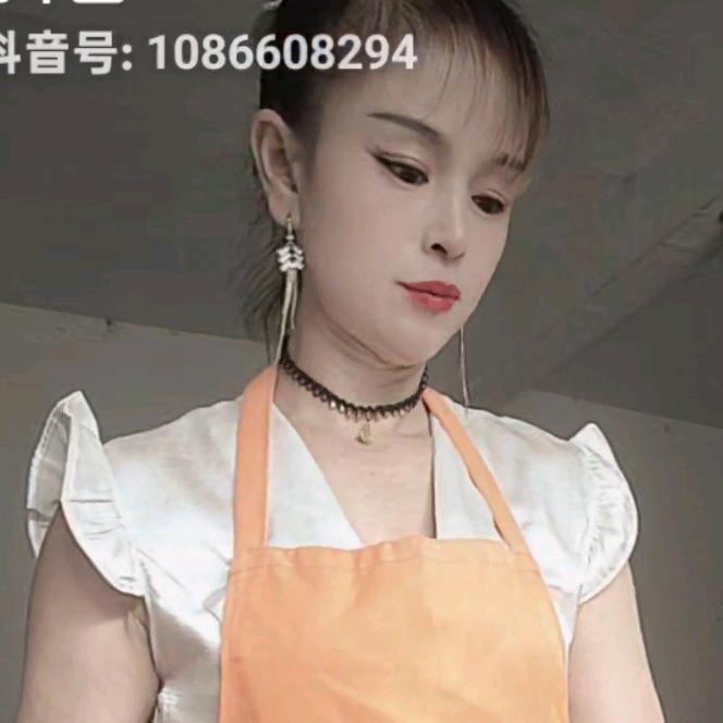 梨花苦妹