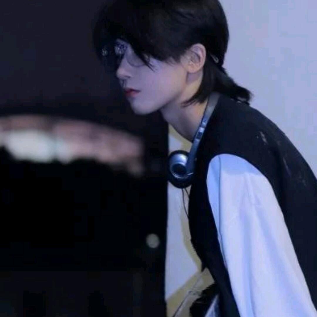 34.