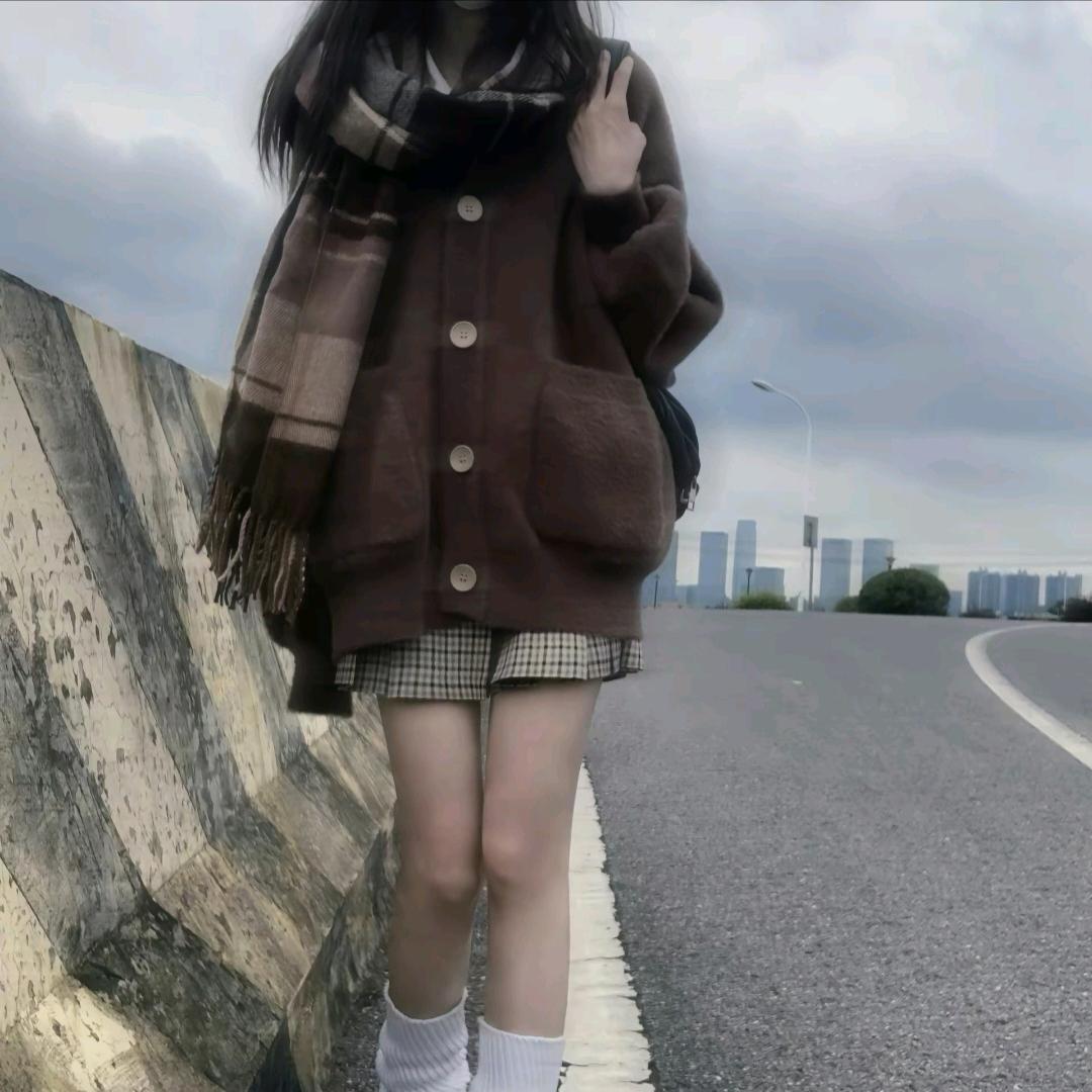 L7III0