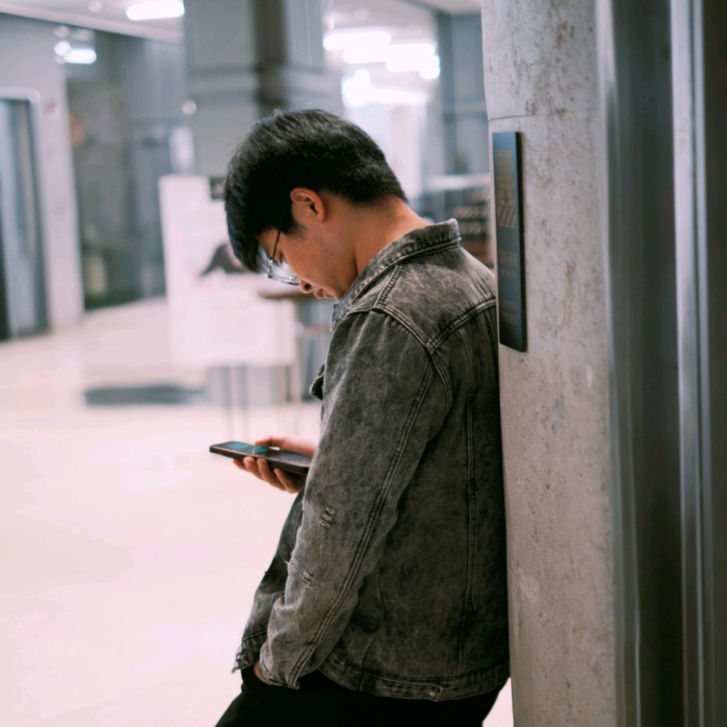 爱在落日余晖前头像