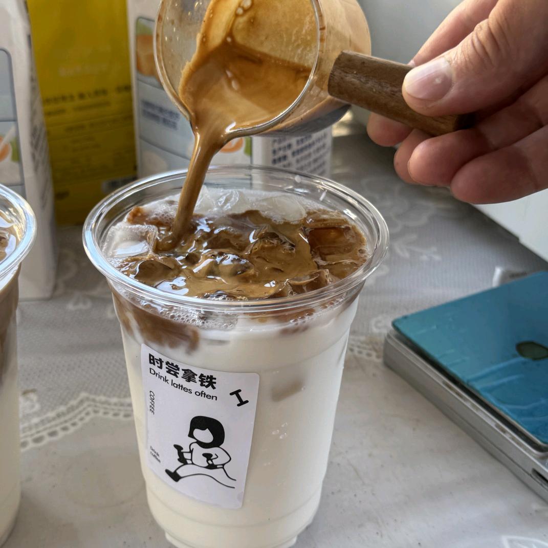 平明镇街头咖啡☕