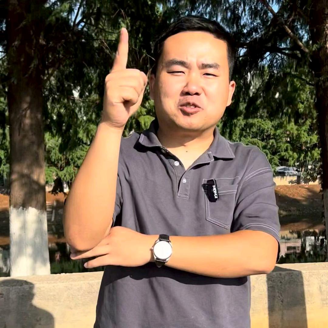 甜甜的云。(云盛)