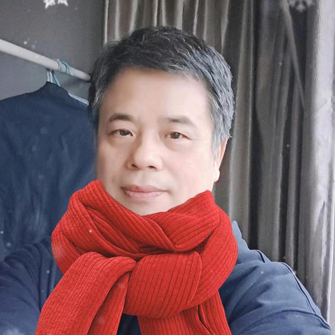 国民哥（首播晚上19：30周日休息）百货