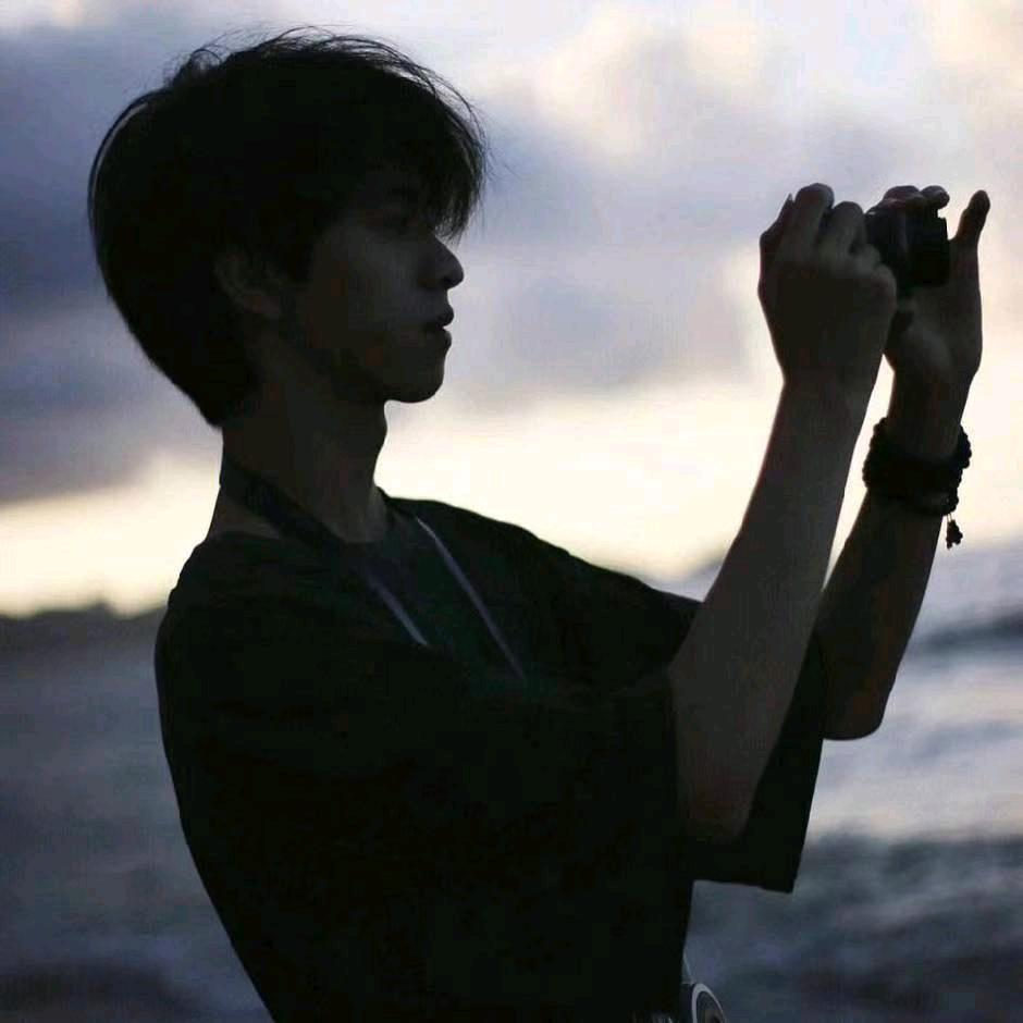 ᠻ𝕣ꫀꫀᦔꪮꪑ