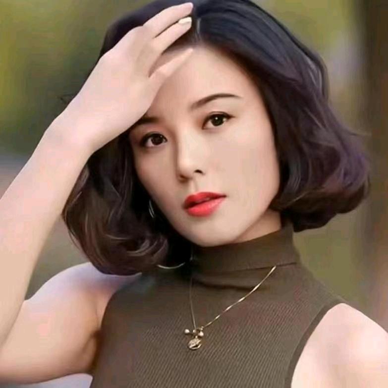 贾小姐服饰集合馆