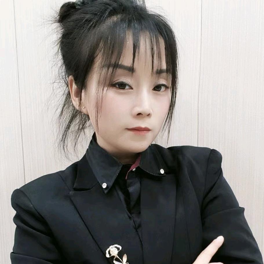 山城里真味老火锅店长-粉儿