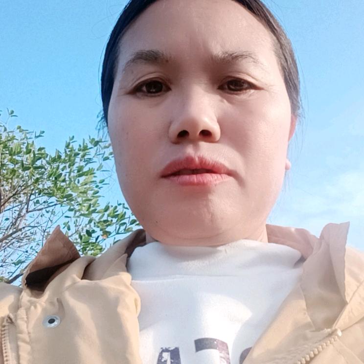 农村老大姐。