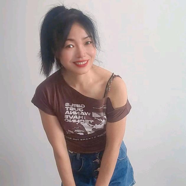 风露清荷