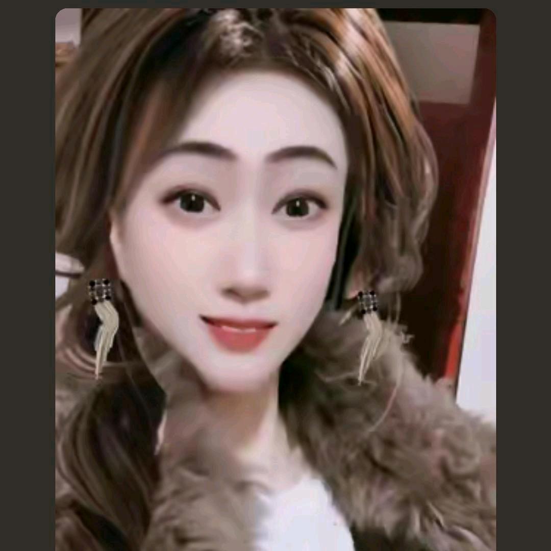 小雪妈妈65年小龙女