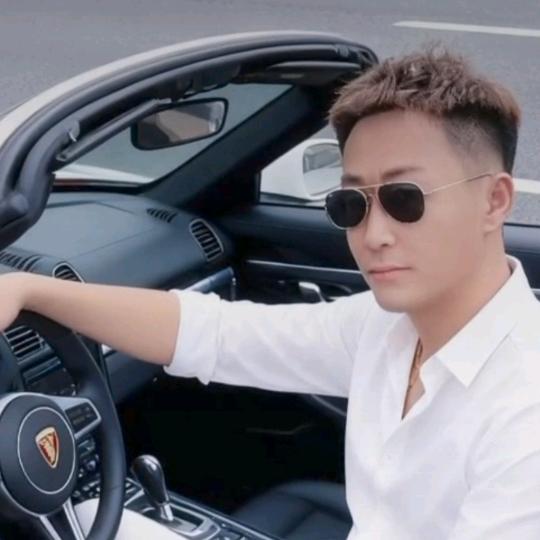 🚬᭄💞单身ღ贵族᭄