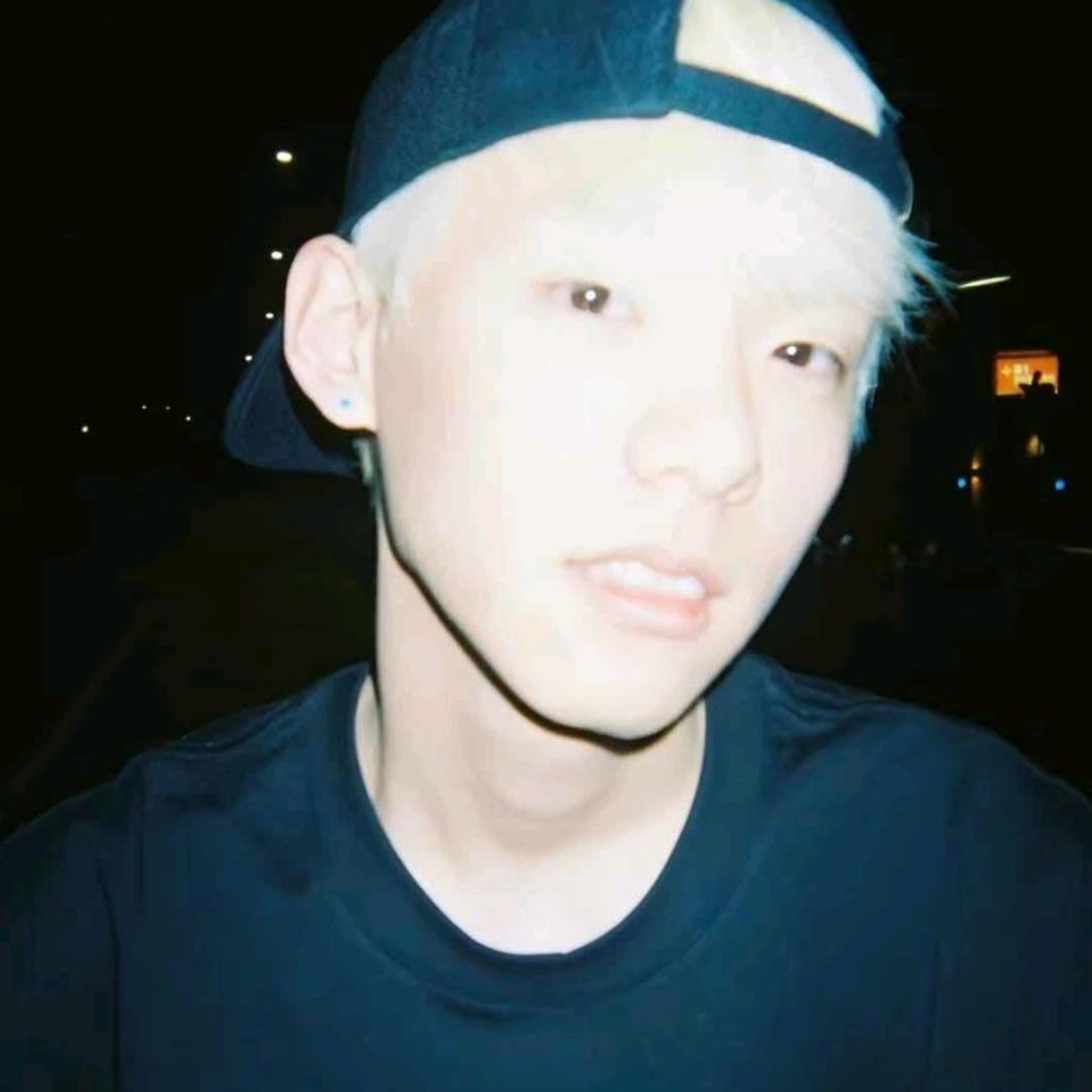 男三