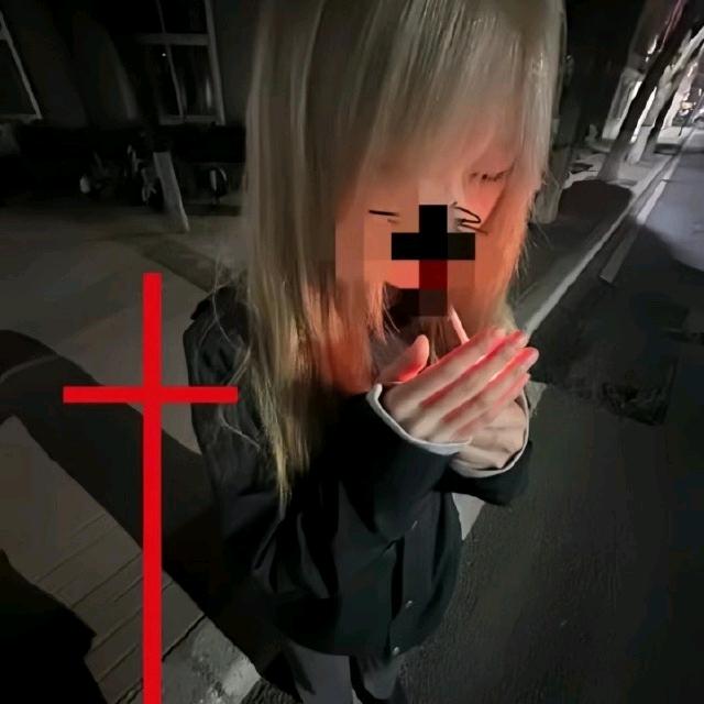 8086