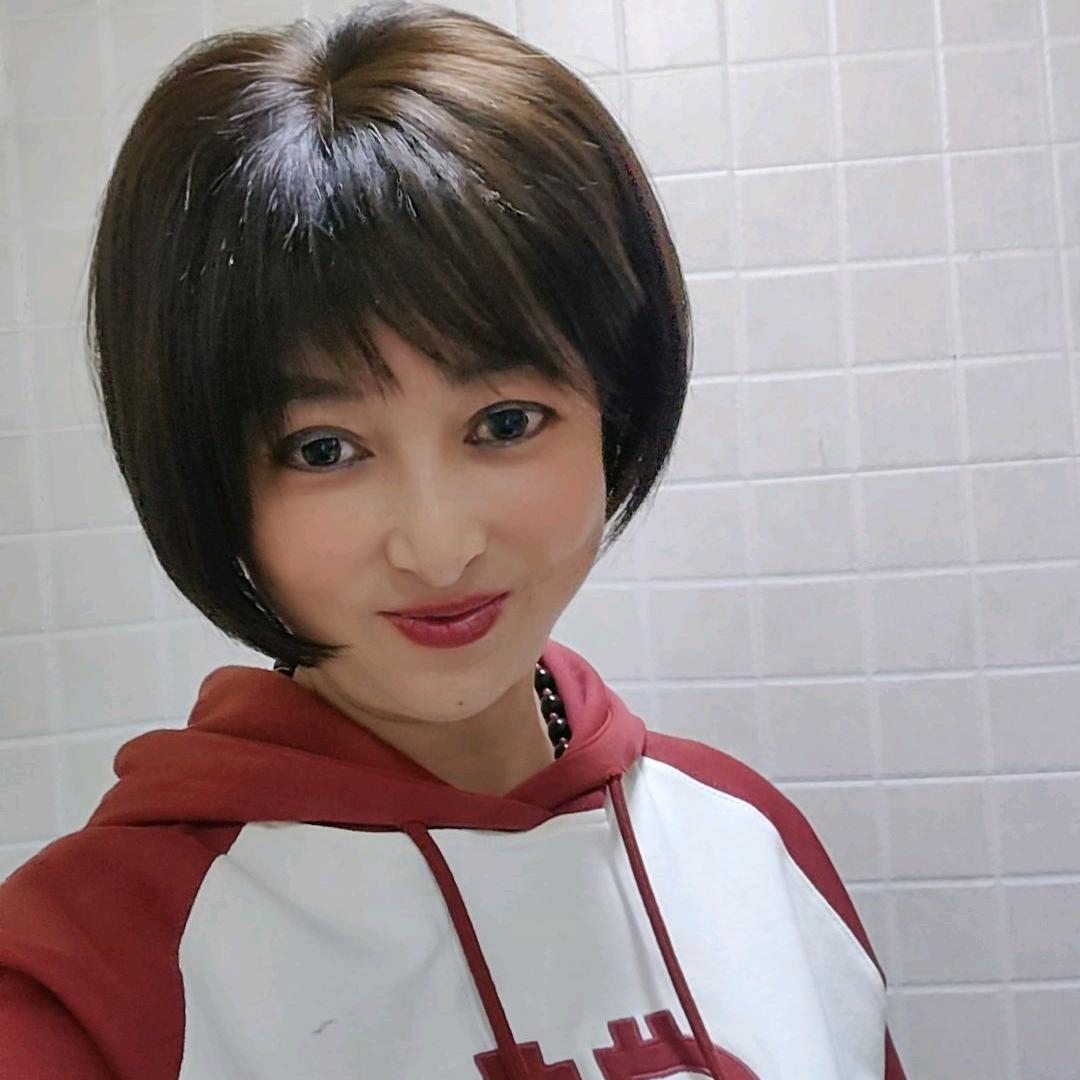 ᵔ ͜ʖ ͡幸运鹅 ͜ʖ: