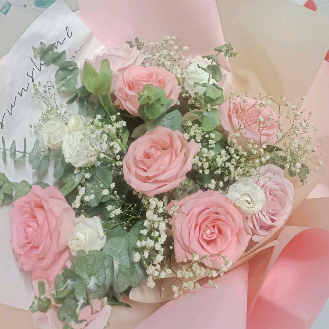 小月亮（聊天直播~）