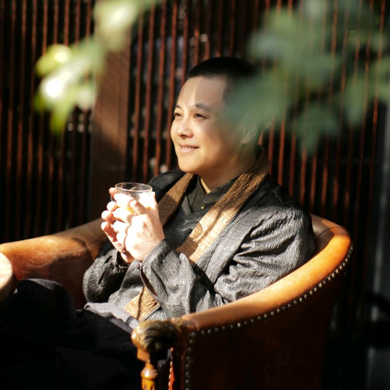 施威东方美学