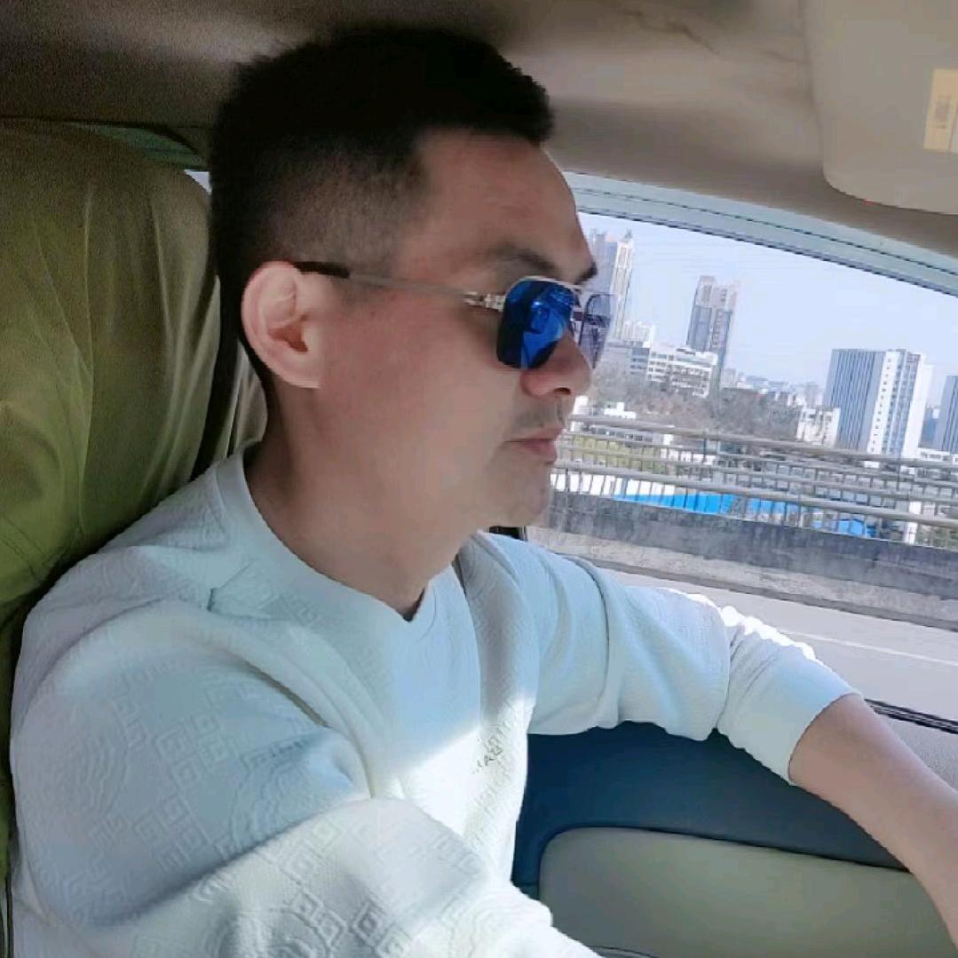华容摩托车考场阿龙