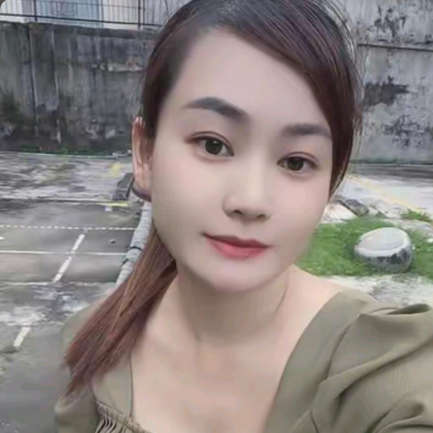 蓝莹莹（陵水）
