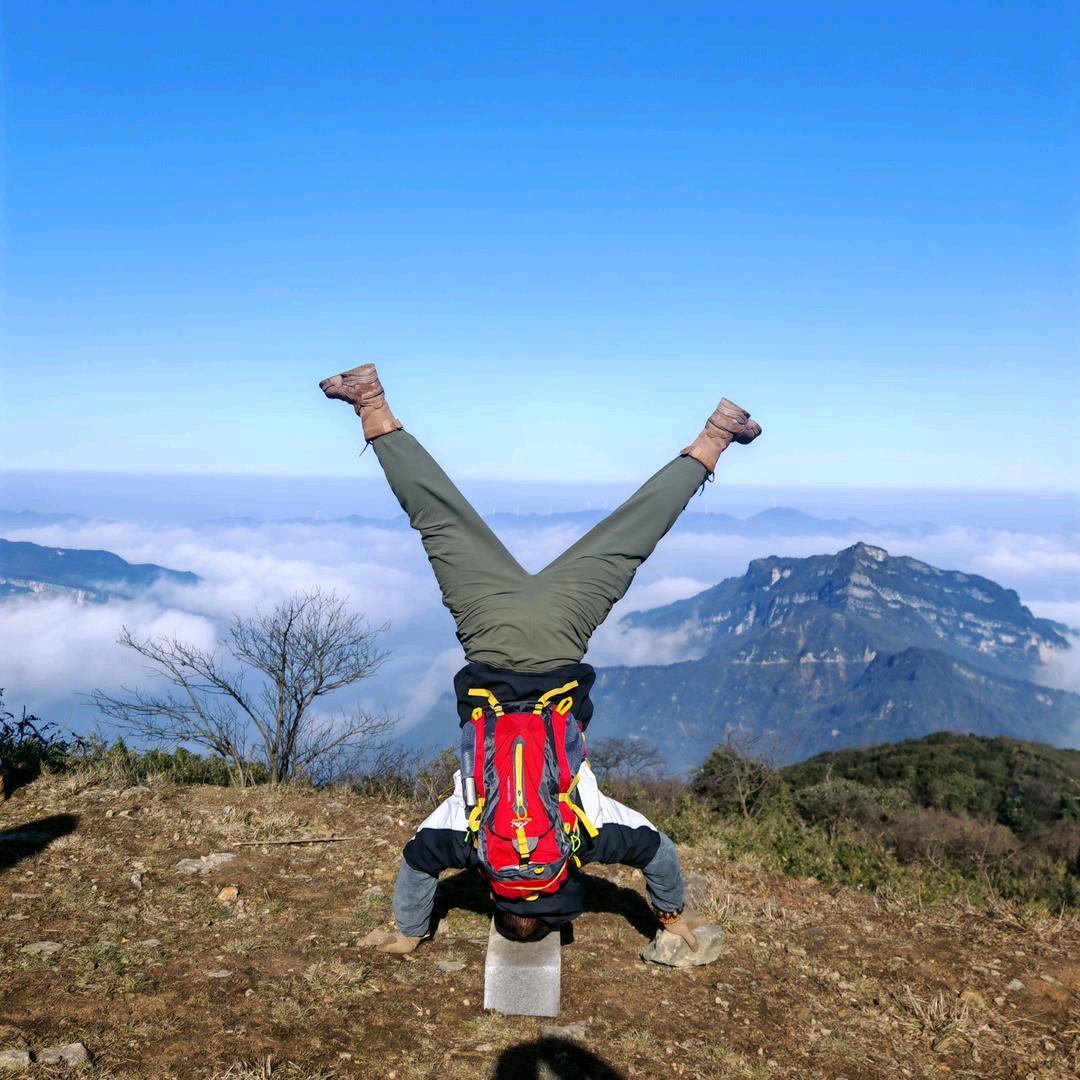 守村人