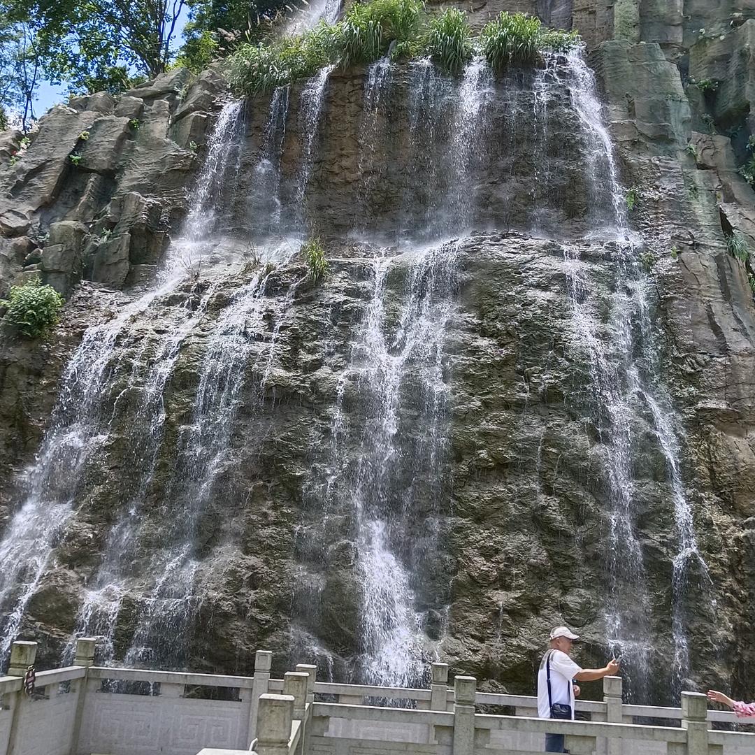 敏敏
