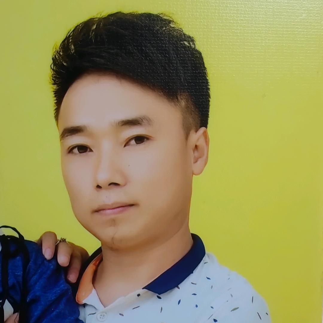 拖车道路救援工程机械运输