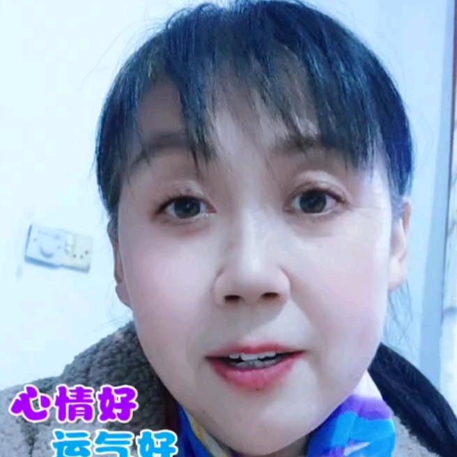 新新姐(晚7：30直播)