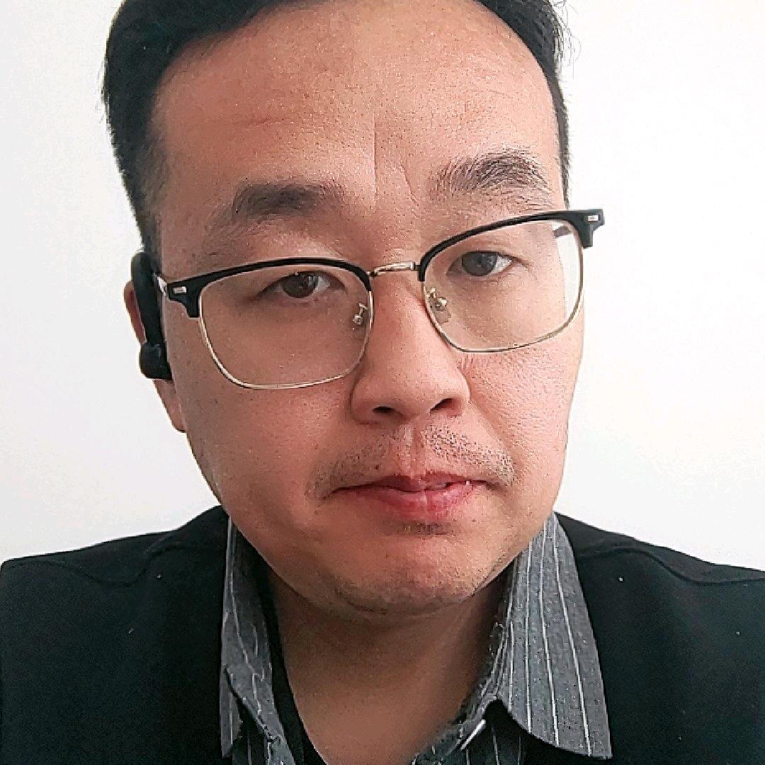 亮哥，