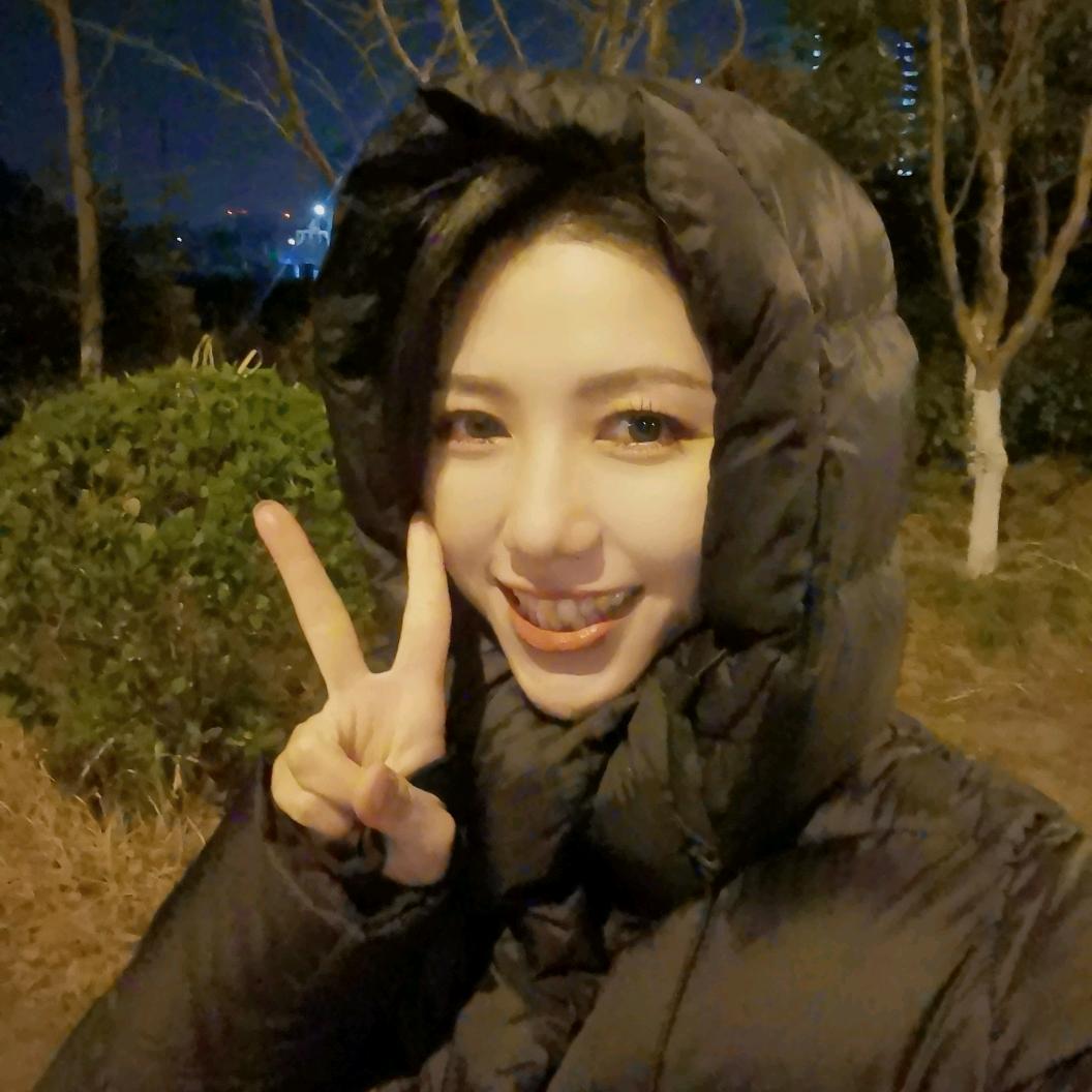 女装雯雯