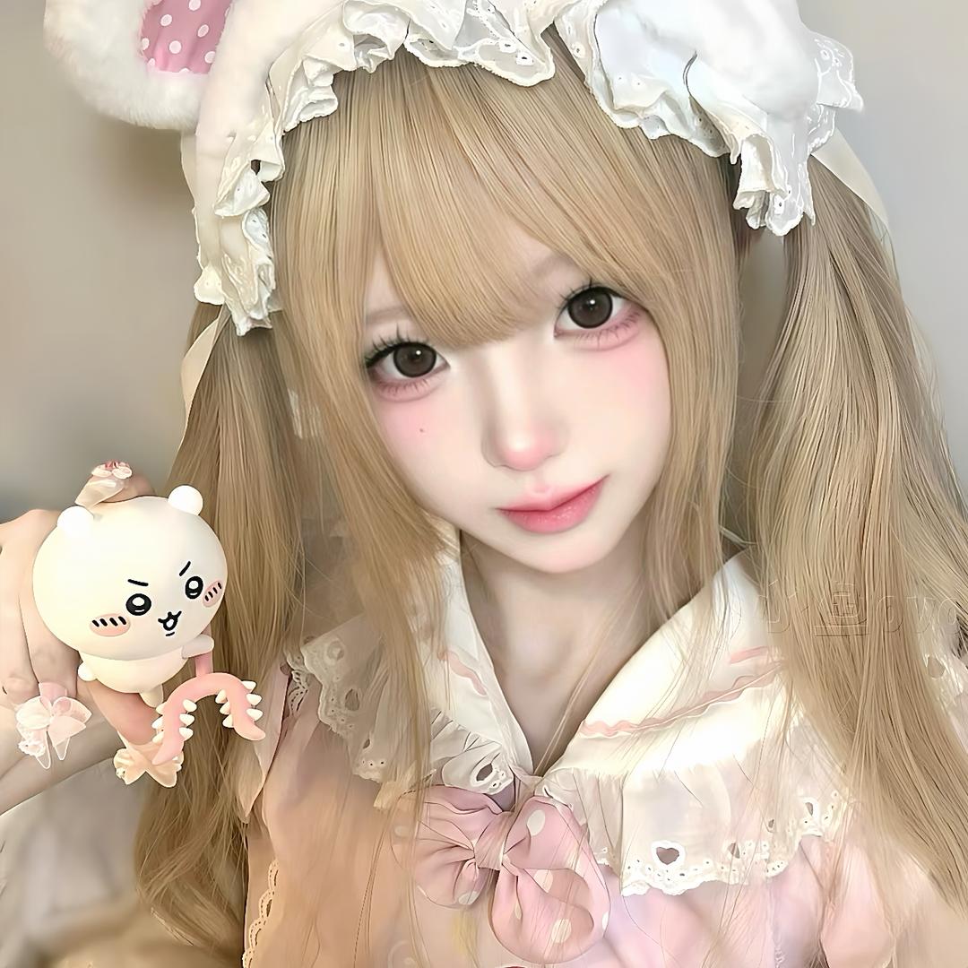 @玲玲很呆(ღˇ◡ˇღ)