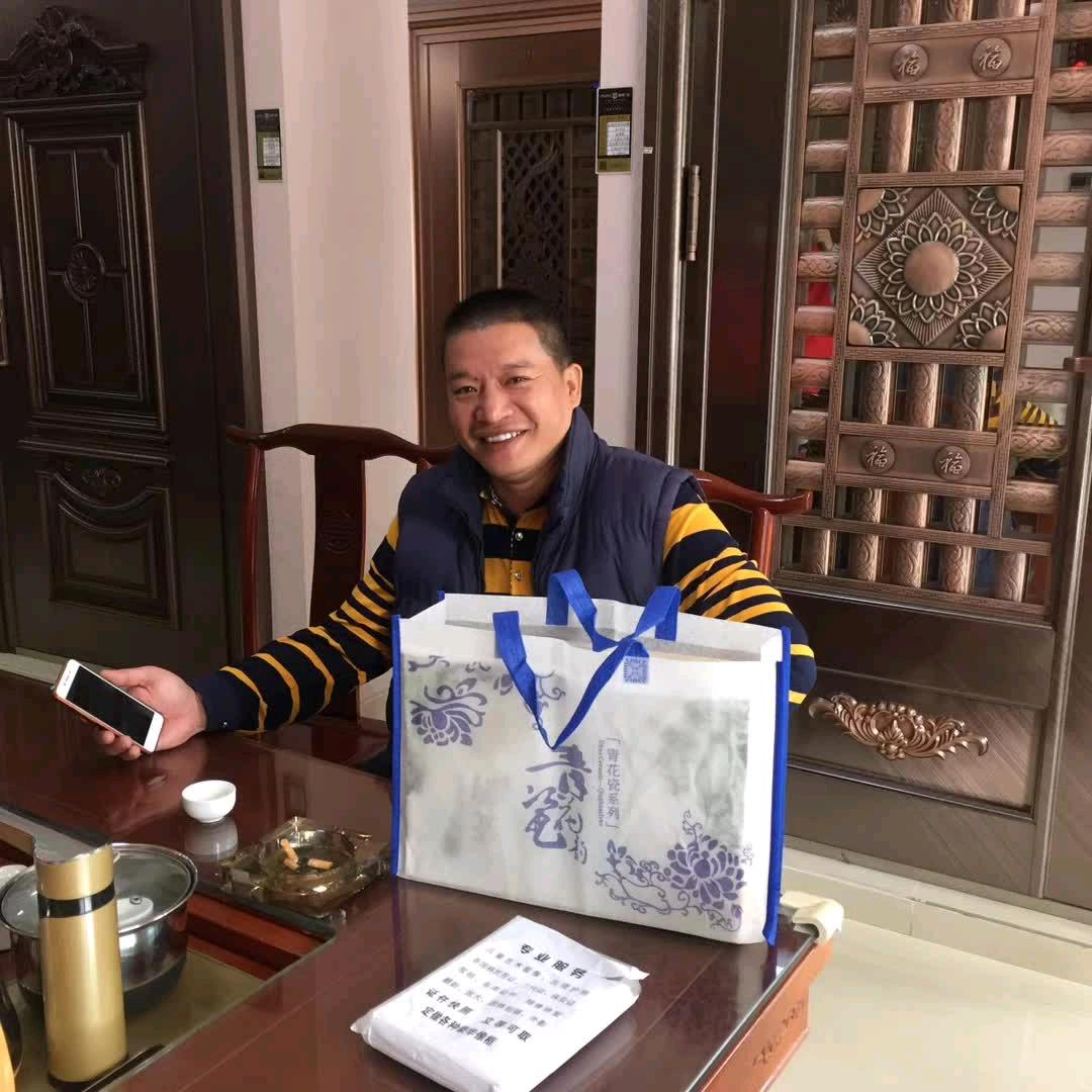 太阳还是，《兄弟》？