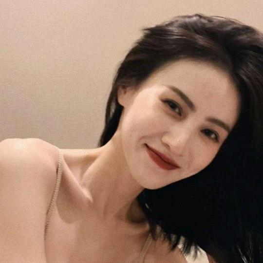 尹姗姗（传承家族文化）