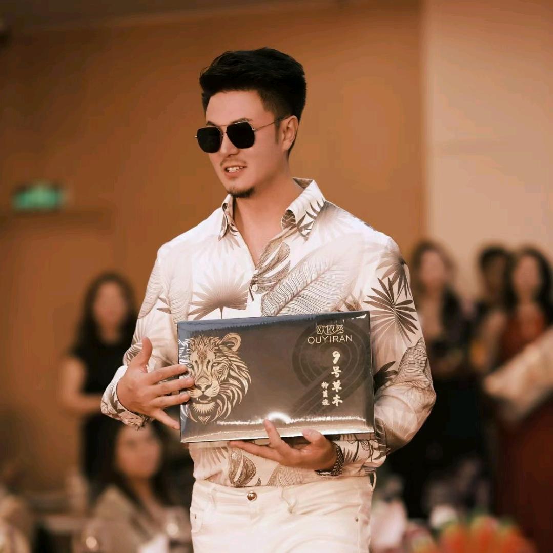 九玺常安（能量哥）