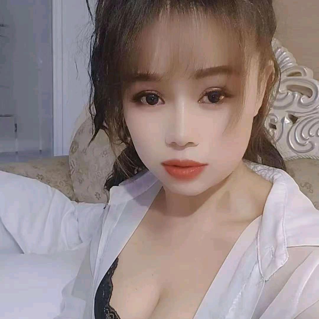 李