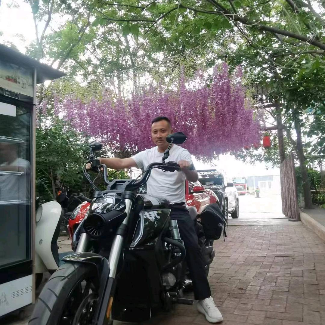 王栋梁