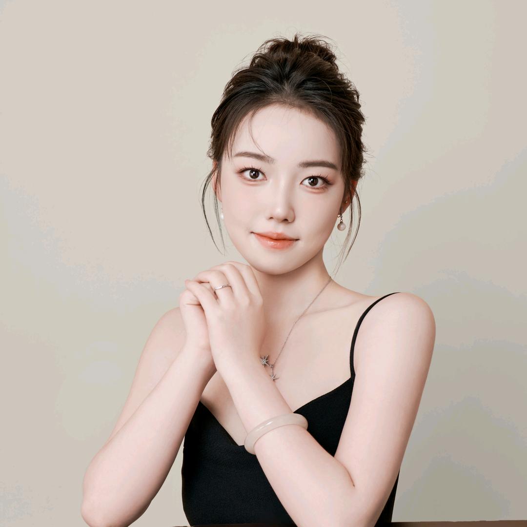 妍妍面部瑜伽