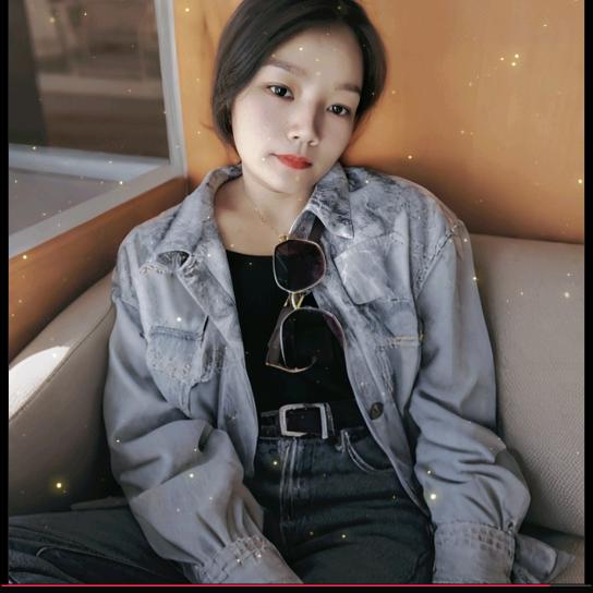 芳芳小姐姐👑