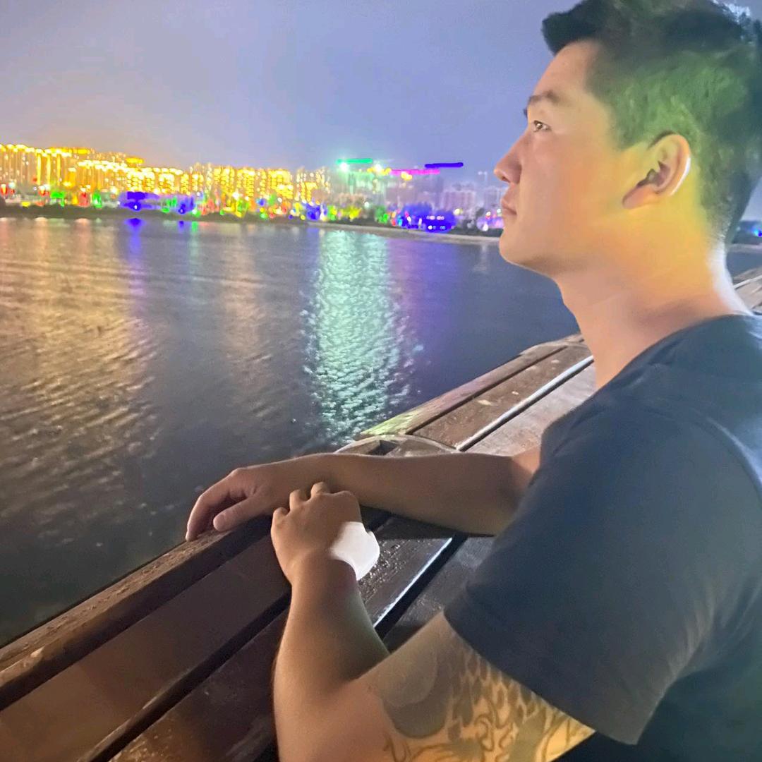 爱娜🌊