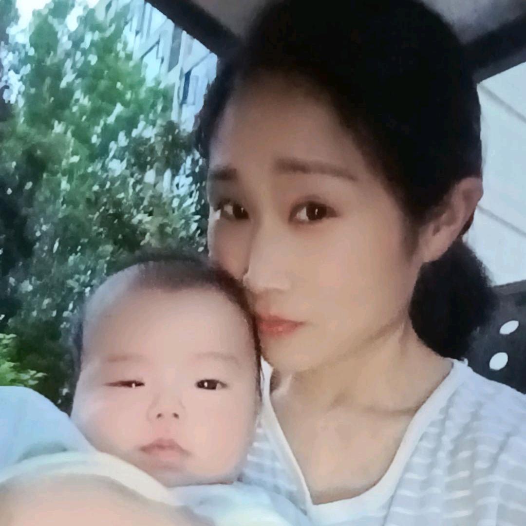 薛姐高级母婴护理师