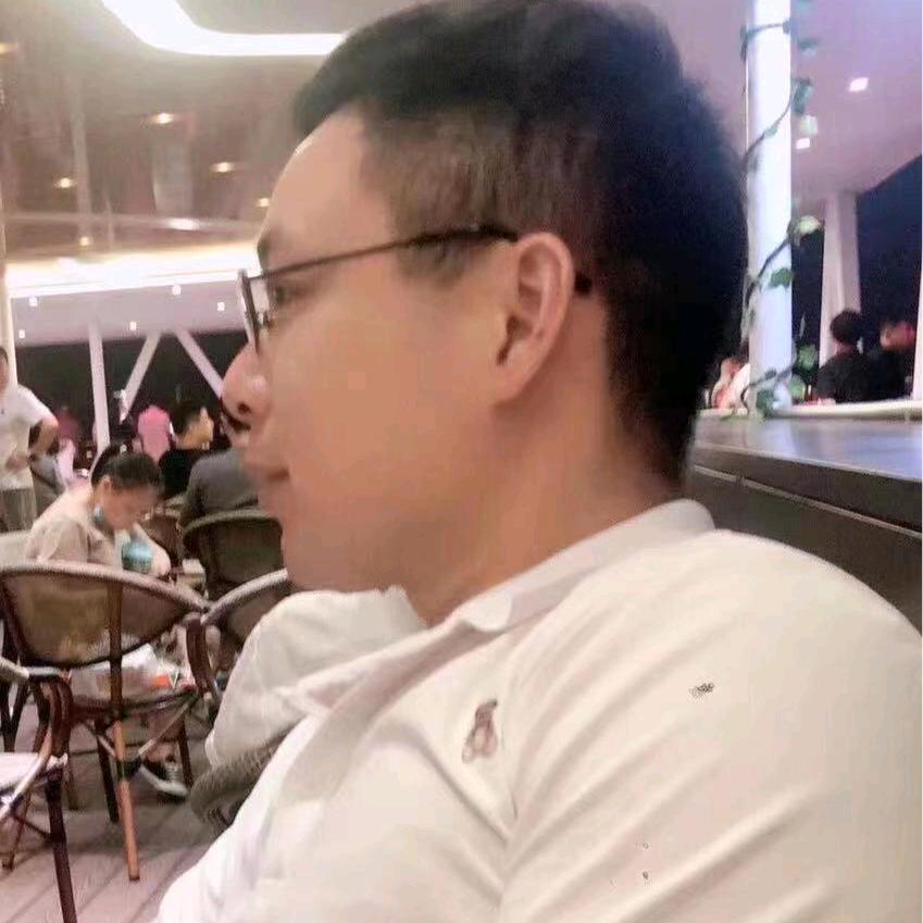 JIANG先生