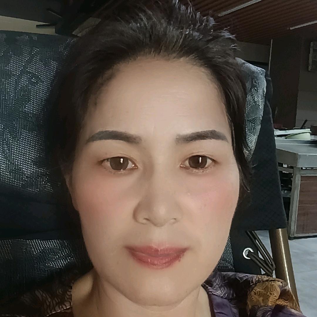 卖鱼姐姐