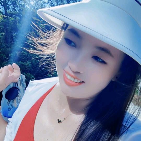 @💞ℒᎭℯ⃝兜里半颗糖᭄❤828