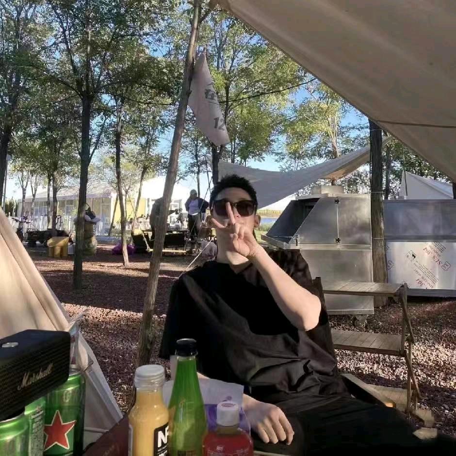 倪的设计朋友圈💭