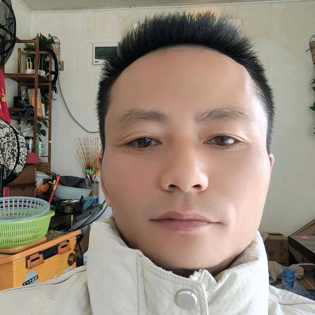 伟地主山庄（钓鱼场：翘嘴专场）