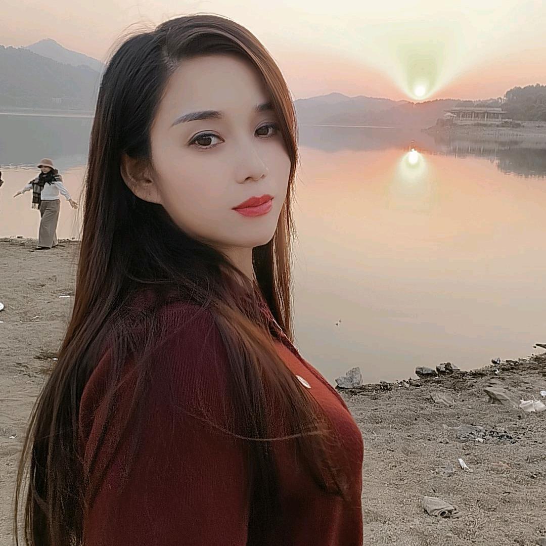 七月有点胖🌹🌹🌹