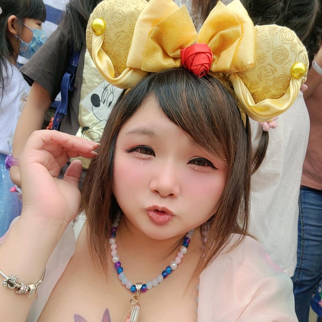 蝴蝶小公主🦋藍藍
