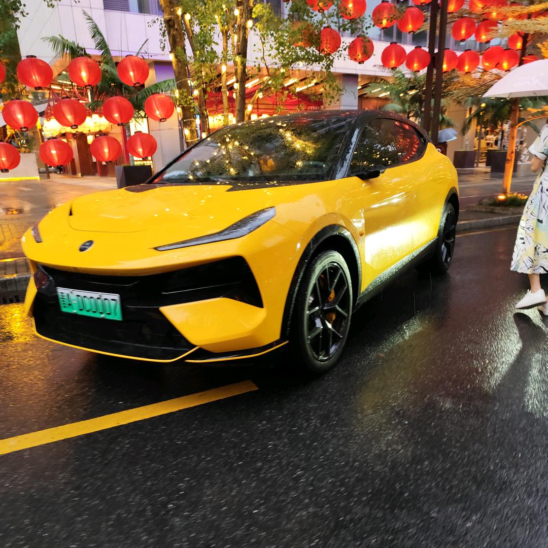 邹志文
